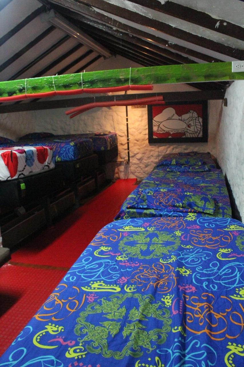 Mila Hostel Medellin Exterior photo